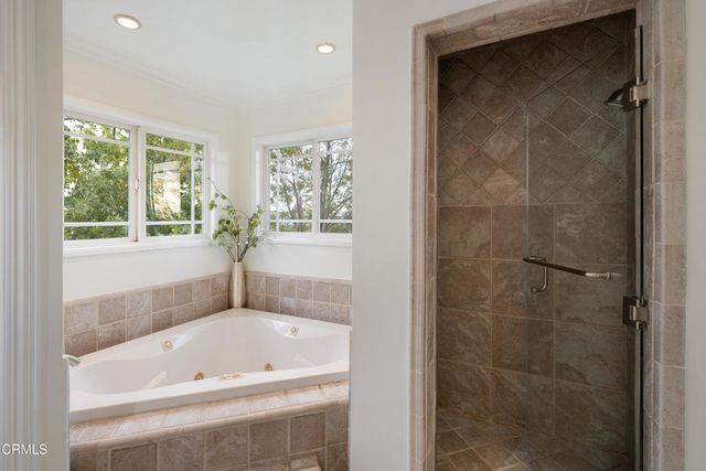 941 Chehalem Road, La Canada Flintridge, CA 91011
