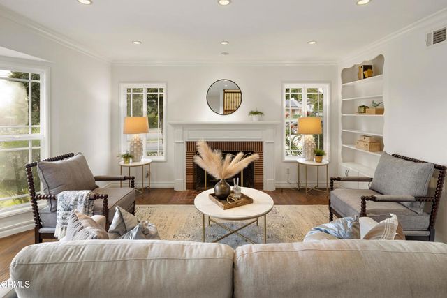 941 Chehalem Road, La Canada Flintridge, CA 91011