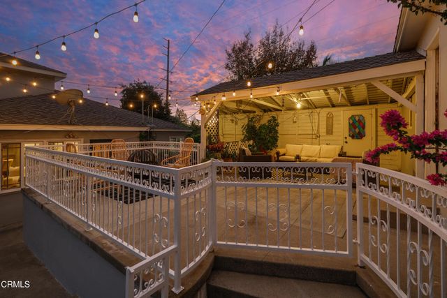 941 Chehalem Road, La Canada Flintridge, CA 91011
