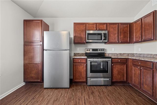 17195 S Pratt Street, Gardner, KS 66030