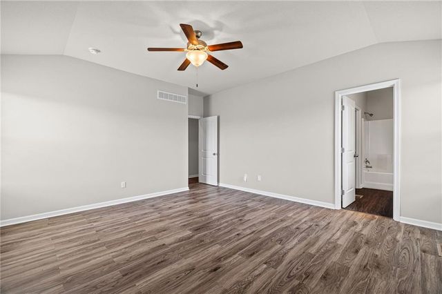 17195 S Pratt Street, Gardner, KS 66030