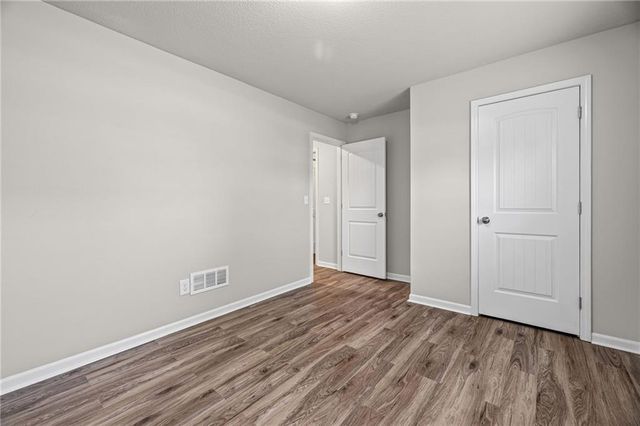 17195 S Pratt Street, Gardner, KS 66030