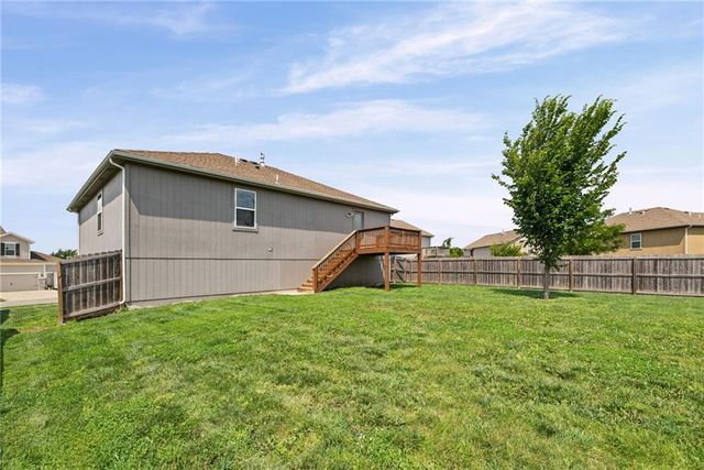 17195 S Pratt Street, Gardner, KS 66030