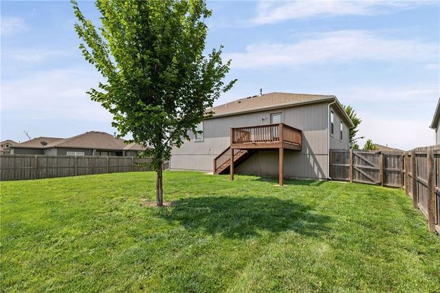 17195 S Pratt Street, Gardner, KS 66030