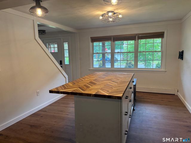 9 Monticello Drive, East Lyme, CT 06333
