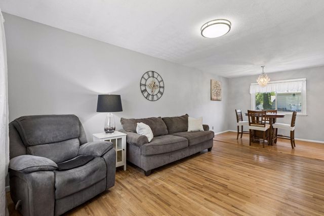 2516 103rd Avenue NW, Coon Rapids, MN 55433