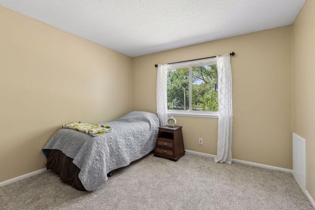 2516 103rd Avenue NW, Coon Rapids, MN 55433