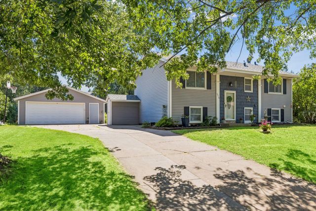 2516 103rd Avenue NW, Coon Rapids, MN 55433
