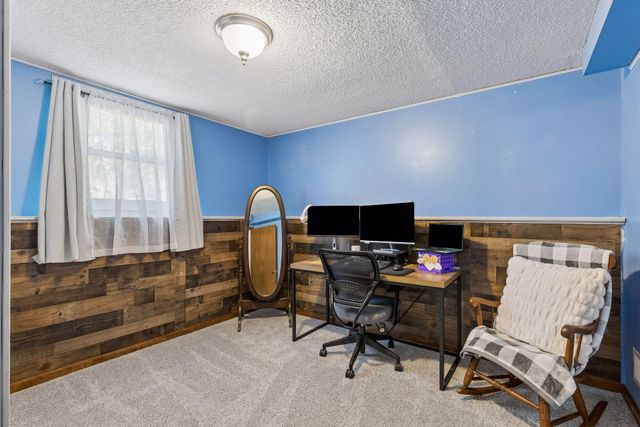 2516 103rd Avenue NW, Coon Rapids, MN 55433