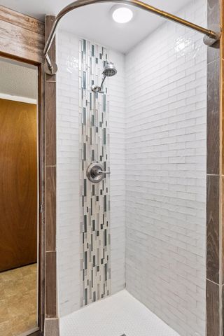 2516 103rd Avenue NW, Coon Rapids, MN 55433
