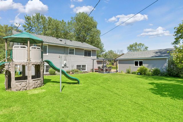 2516 103rd Avenue NW, Coon Rapids, MN 55433