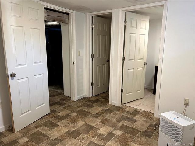 30 Fulton Drive, Groton, CT 06340