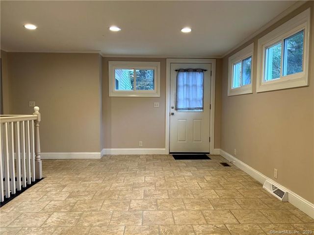 30 Fulton Drive, Groton, CT 06340
