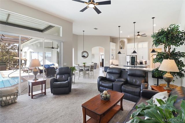 384 N Hambletonian Drive, Inverness, FL 34453