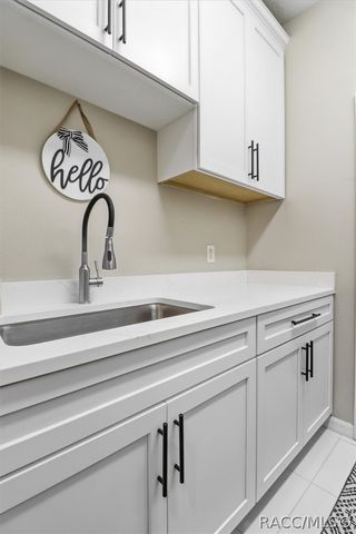 384 N Hambletonian Drive, Inverness, FL 34453