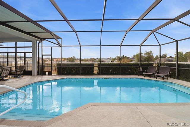 384 N Hambletonian Drive, Inverness, FL 34453