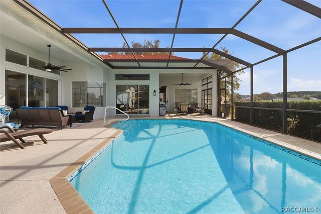 384 N Hambletonian Drive, Inverness, FL 34453