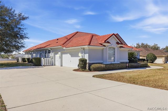 384 N Hambletonian Drive, Inverness, FL 34453