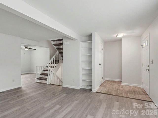 9416 Lexington Circle, Charlotte, NC 28213