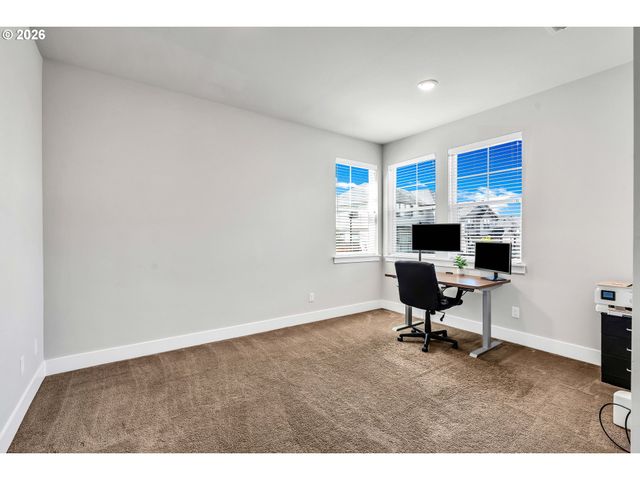 14342 Sw 165TH Ave, Portland, OR 97224