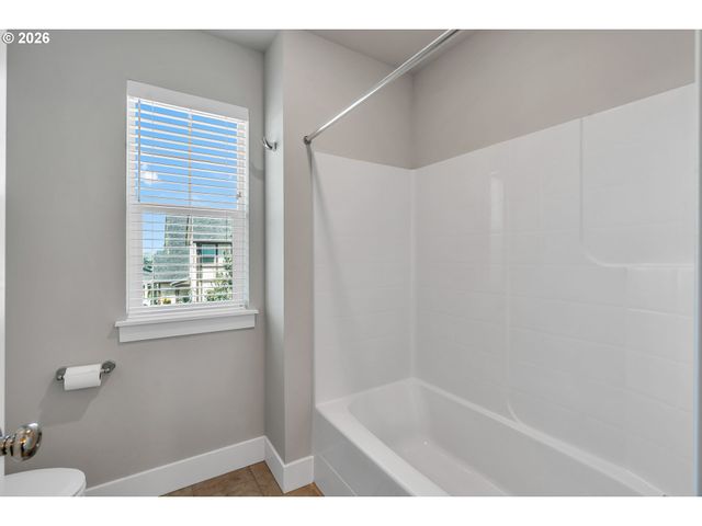 14342 Sw 165TH Ave, Portland, OR 97224