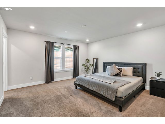 14342 Sw 165TH Ave, Portland, OR 97224