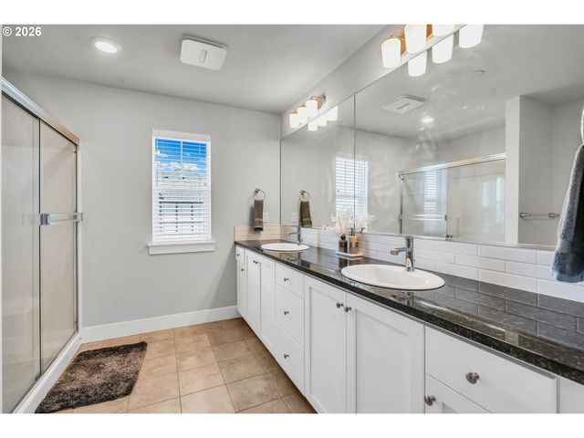 14342 Sw 165TH Ave, Portland, OR 97224
