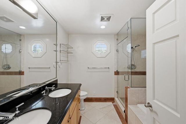 5919 Rolling Road, Woodland Hills, CA 91367