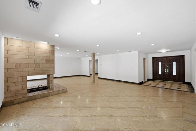 5919 Rolling Road, Woodland Hills, CA 91367