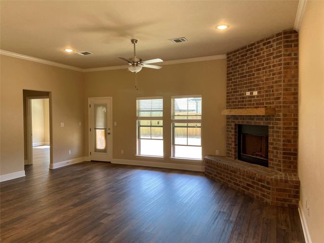 634 Nolan Drive, Sherman, TX 75092