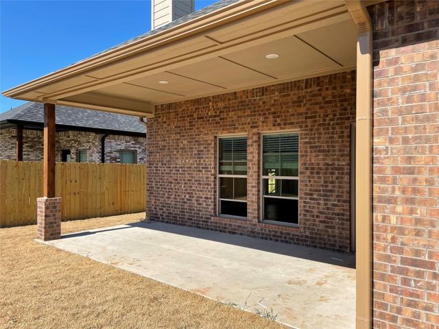 634 Nolan Drive, Sherman, TX 75092