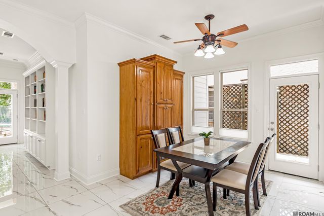 2216 Estates Rd, Baton Rouge, LA 70808