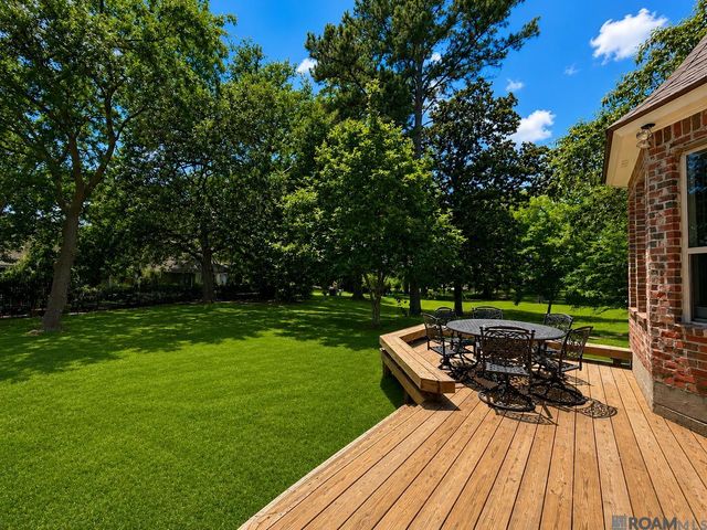 2216 Estates Rd, Baton Rouge, LA 70808