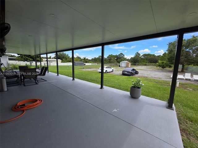 1816 Tomaso Avenue, Lehigh Acres, FL 33972