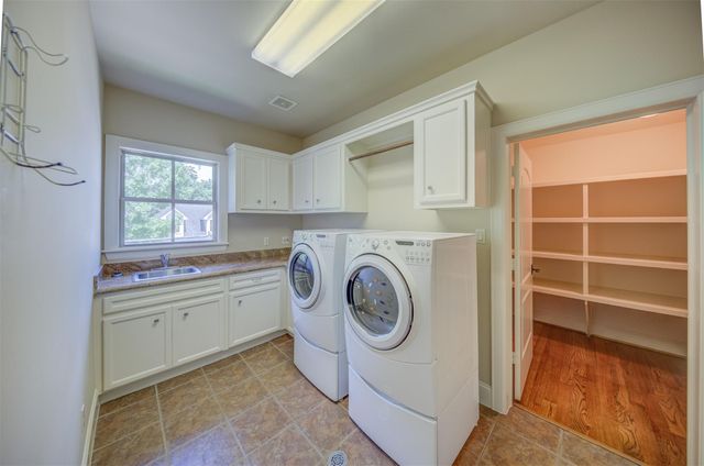 3903 Tennyson Street, West University Place, TX 77005