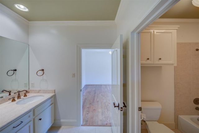 3903 Tennyson Street, West University Place, TX 77005