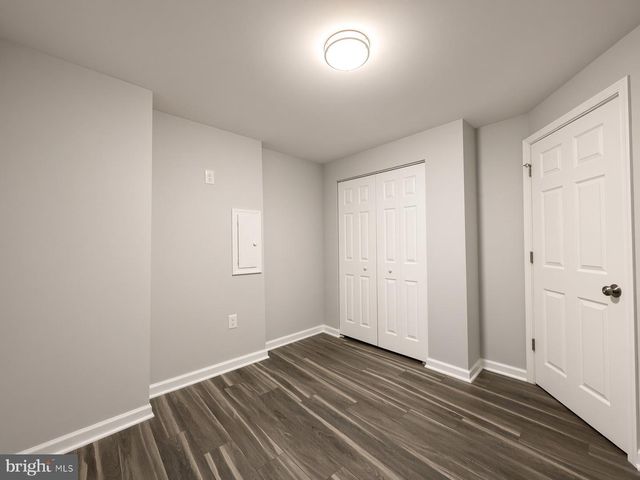 326 CAPE DR SE, Washington, DC 20019