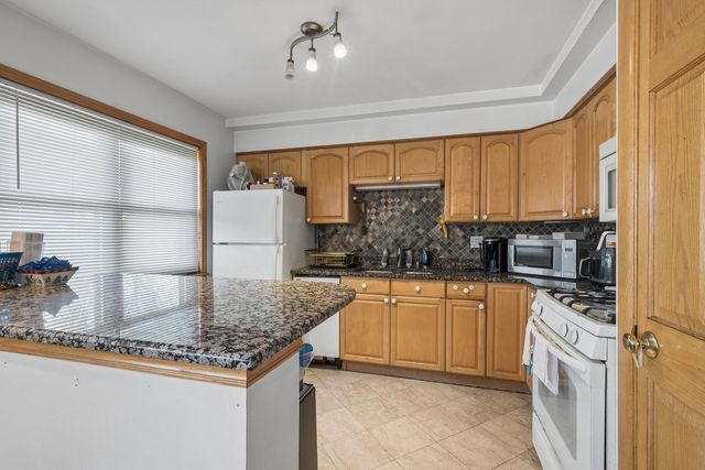 4416 N Kostner Avenue 2C, Chicago, IL 60630