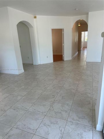 4311 SW 160th Avenue 105, Miramar, FL 33027