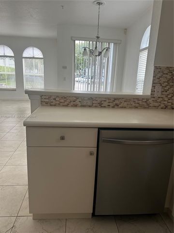 4311 SW 160th Avenue 105, Miramar, FL 33027