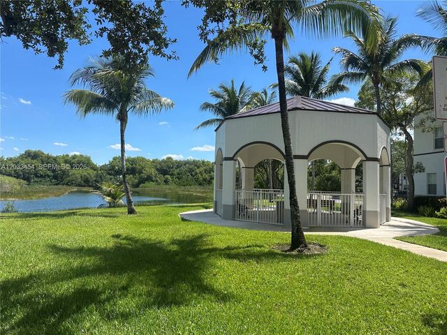 4311 SW 160th Avenue 105, Miramar, FL 33027