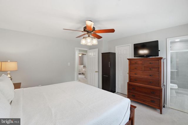 4096 CHAMPIONSHIP CT, Annandale, VA 22003