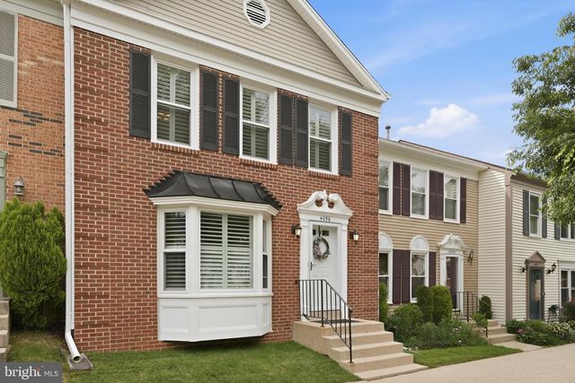 4096 CHAMPIONSHIP CT, Annandale, VA 22003