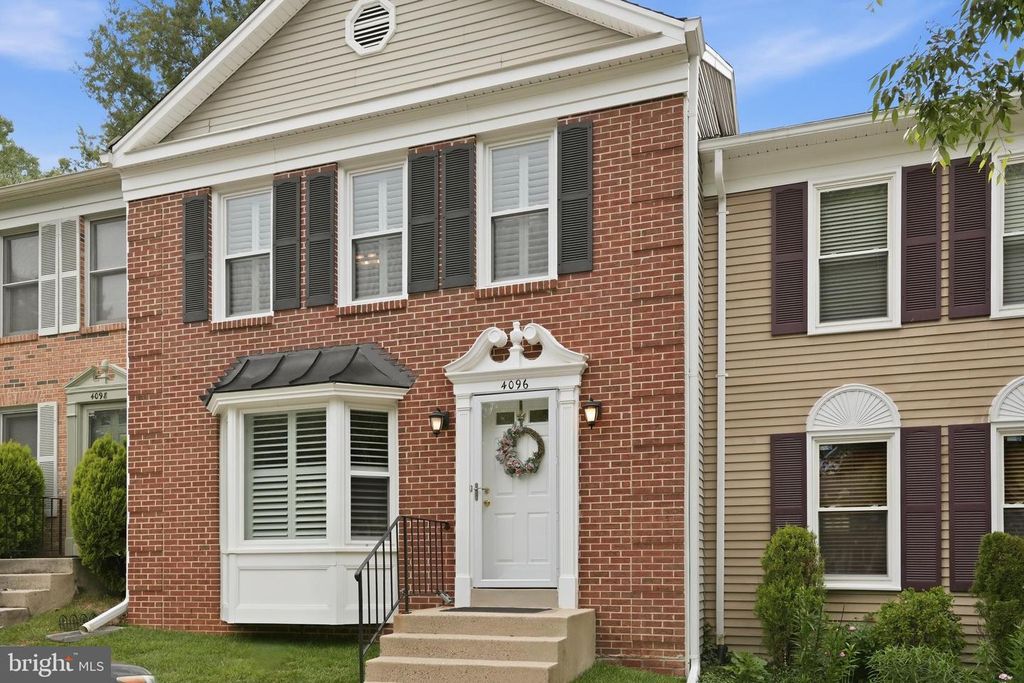 4096 CHAMPIONSHIP CT, Annandale, VA 22003