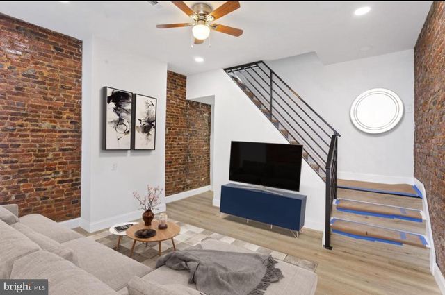 804 N BROOKLYN ST, Philadelphia, PA 19104