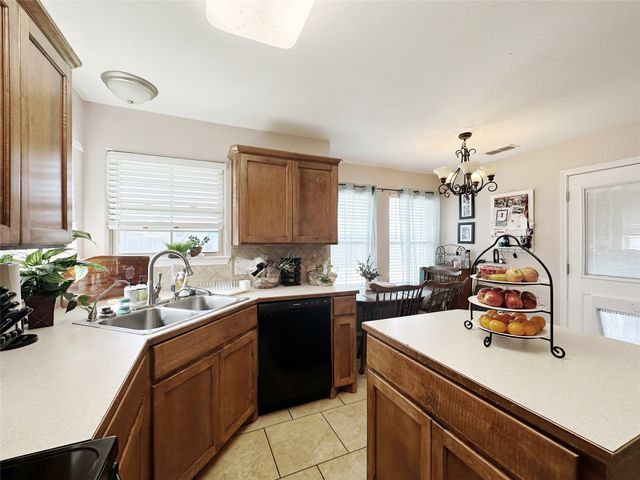 209 Lollipop Trail, Abilene, TX 79602