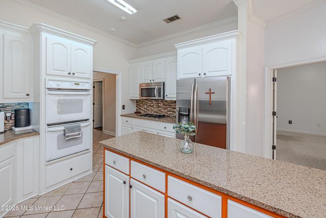 626 Wendover Drive, Ridgeland, MS 39157