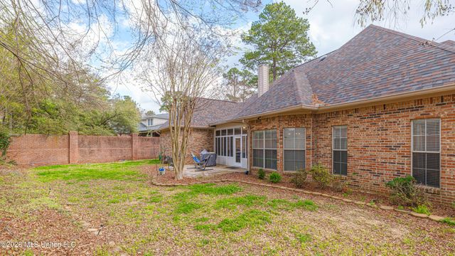 626 Wendover Drive, Ridgeland, MS 39157