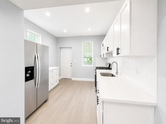 6649 VANDIKE ST, Philadelphia, PA 19135