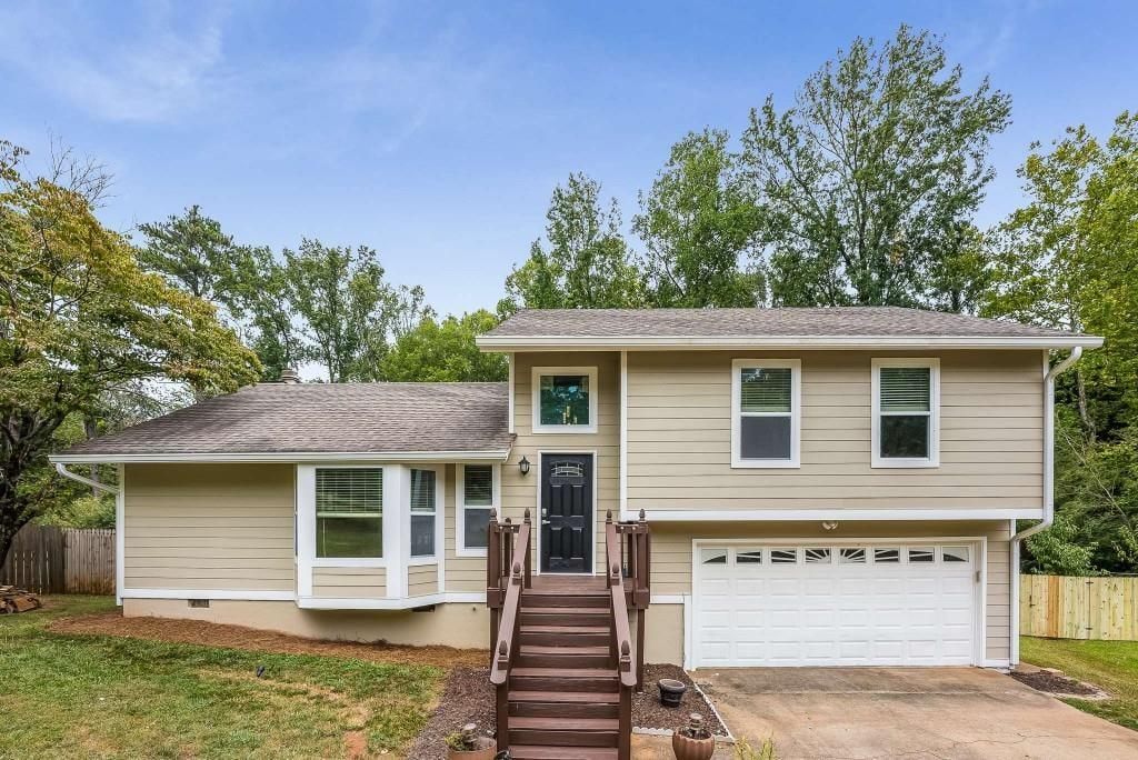 9745 Loblolly Lane, Roswell, GA 30075